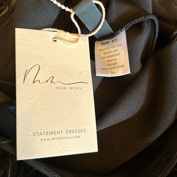 Ostrich feather strapless, body con jumpsuit NWT - Picture 3 of 4